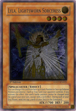 Lyla, Lightsworn Sorceress (V.2 - Ultimate Rare) 