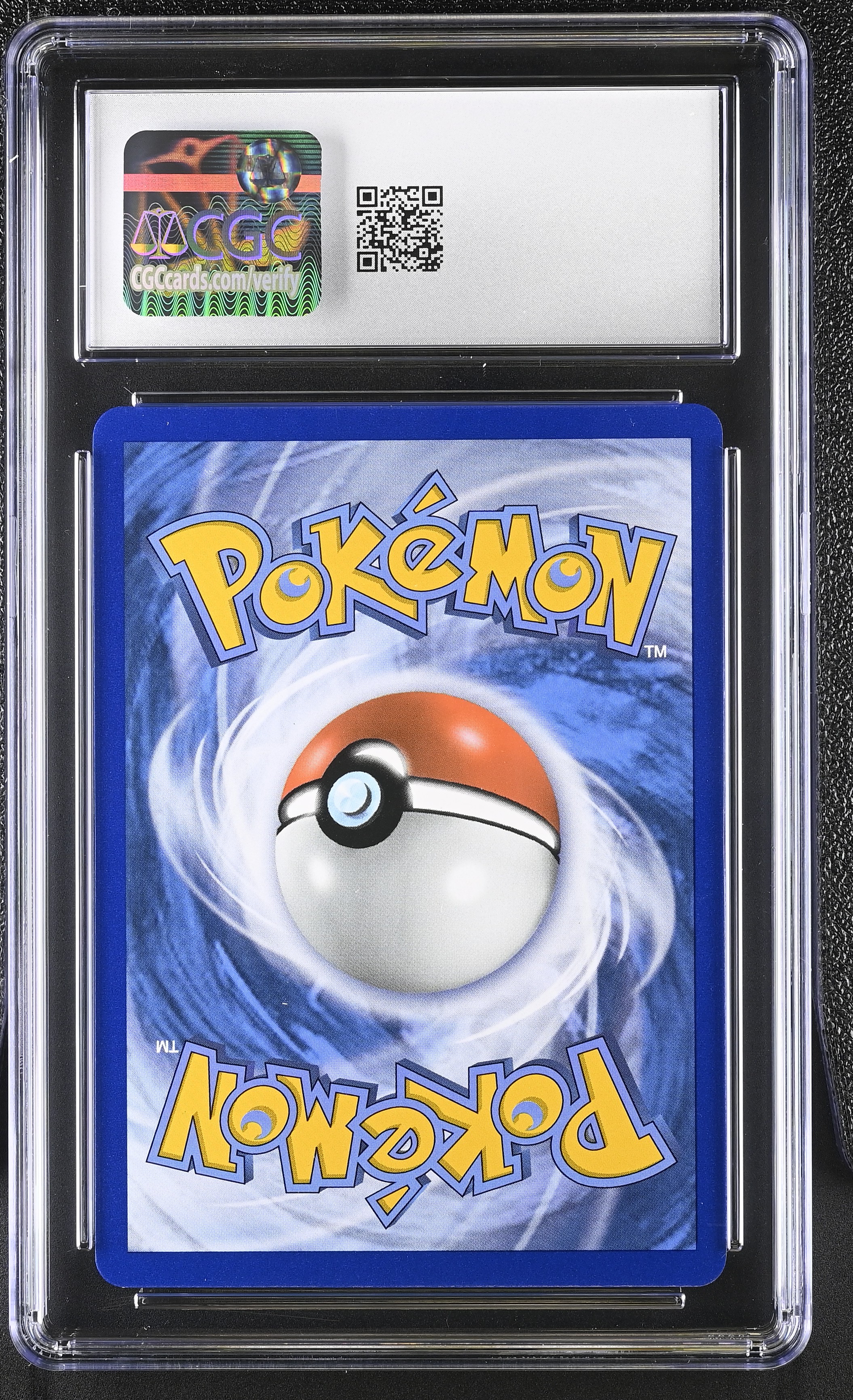 Charizard GX - SM 195 - English - CGC 8