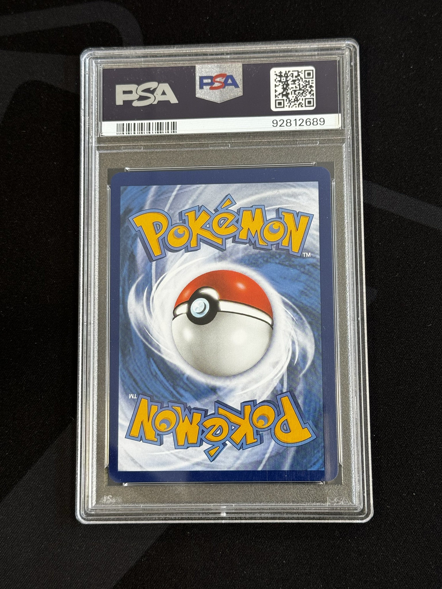 Pikachu VMAX - LOR 17 - German - PSA 9