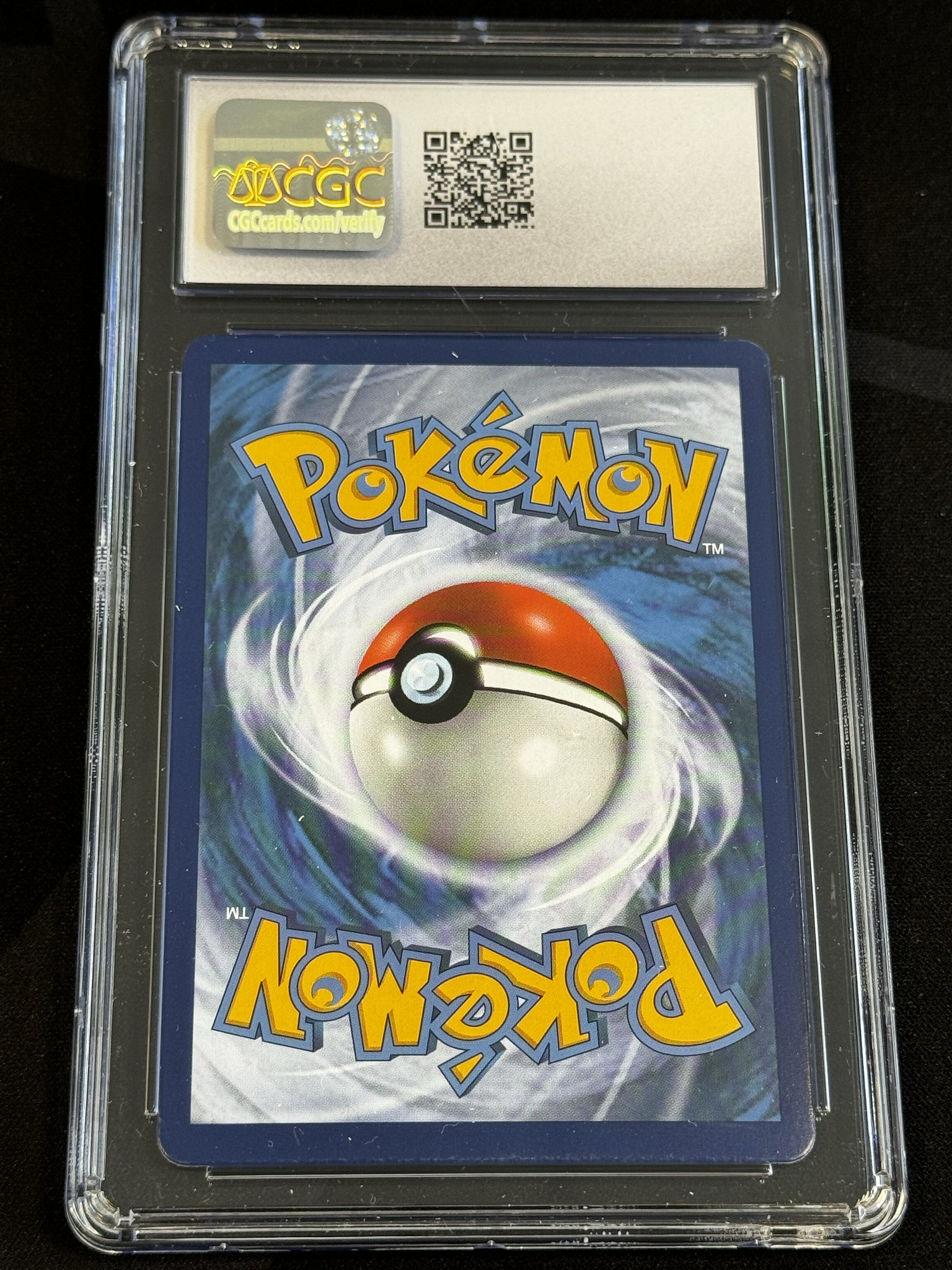 Mewtwo V - PGO 72 - German - CGC 10
