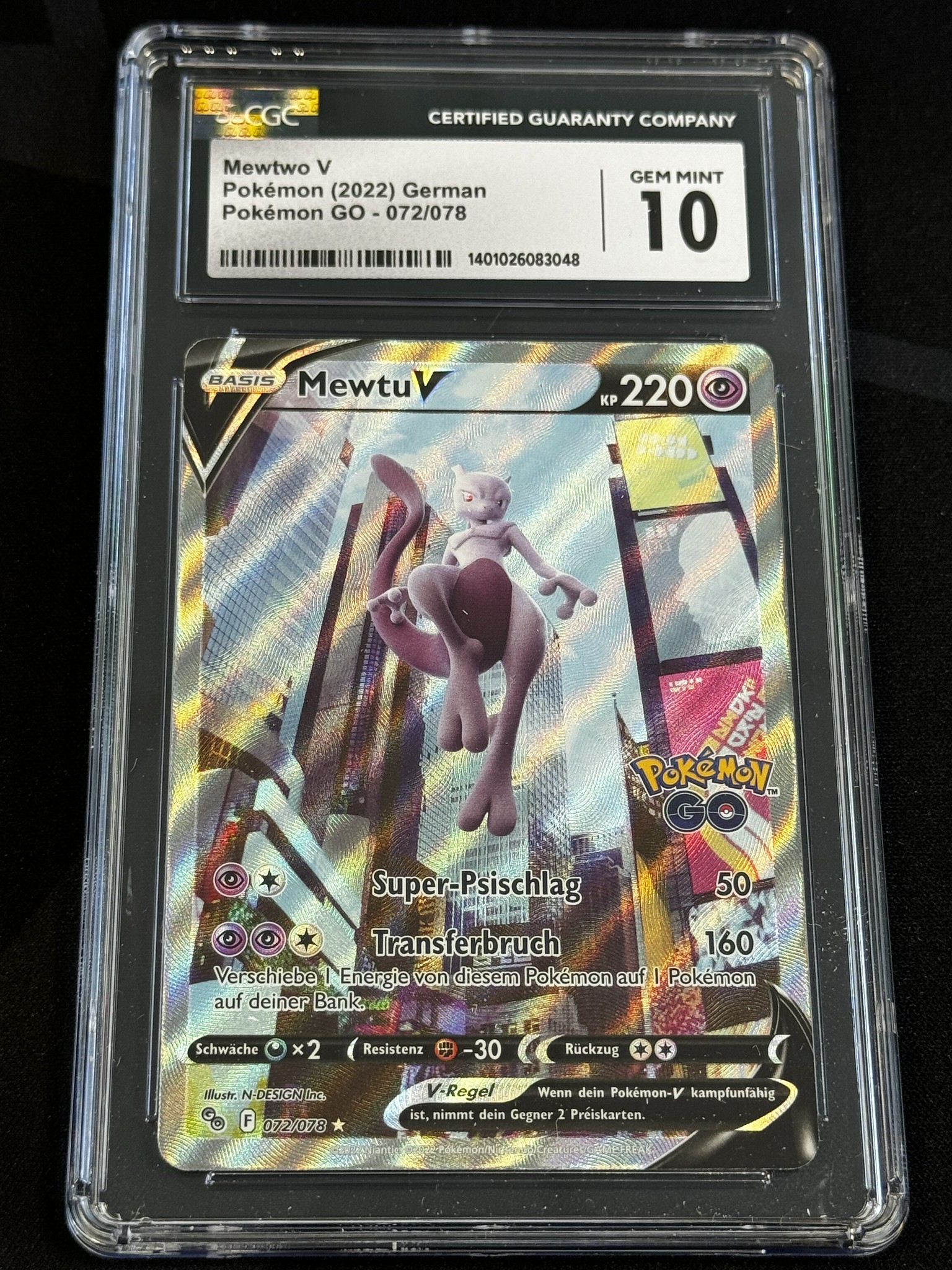 Mewtwo V - PGO 72 - German - CGC 10 