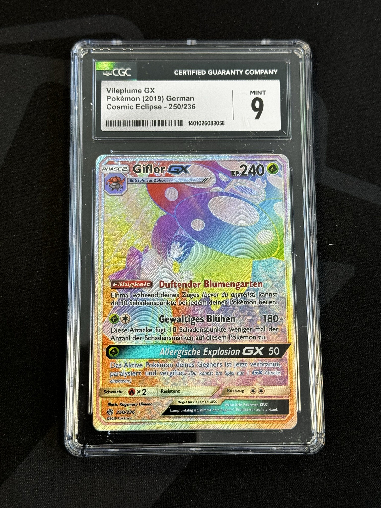 Vileplume GX - CEC 250 - German - CGC 9 