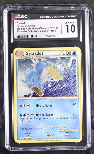 Gyarados - CLB 7 - English - CGC 10 