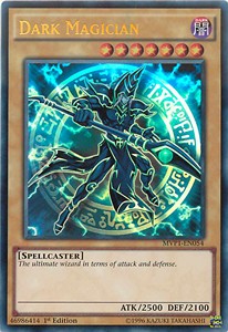 Dark Magician (V.1 - Ultra Rare) 
